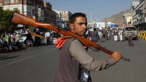 Yemen's Shiite Houthi capture presidential palace in Aden - ảnh 1